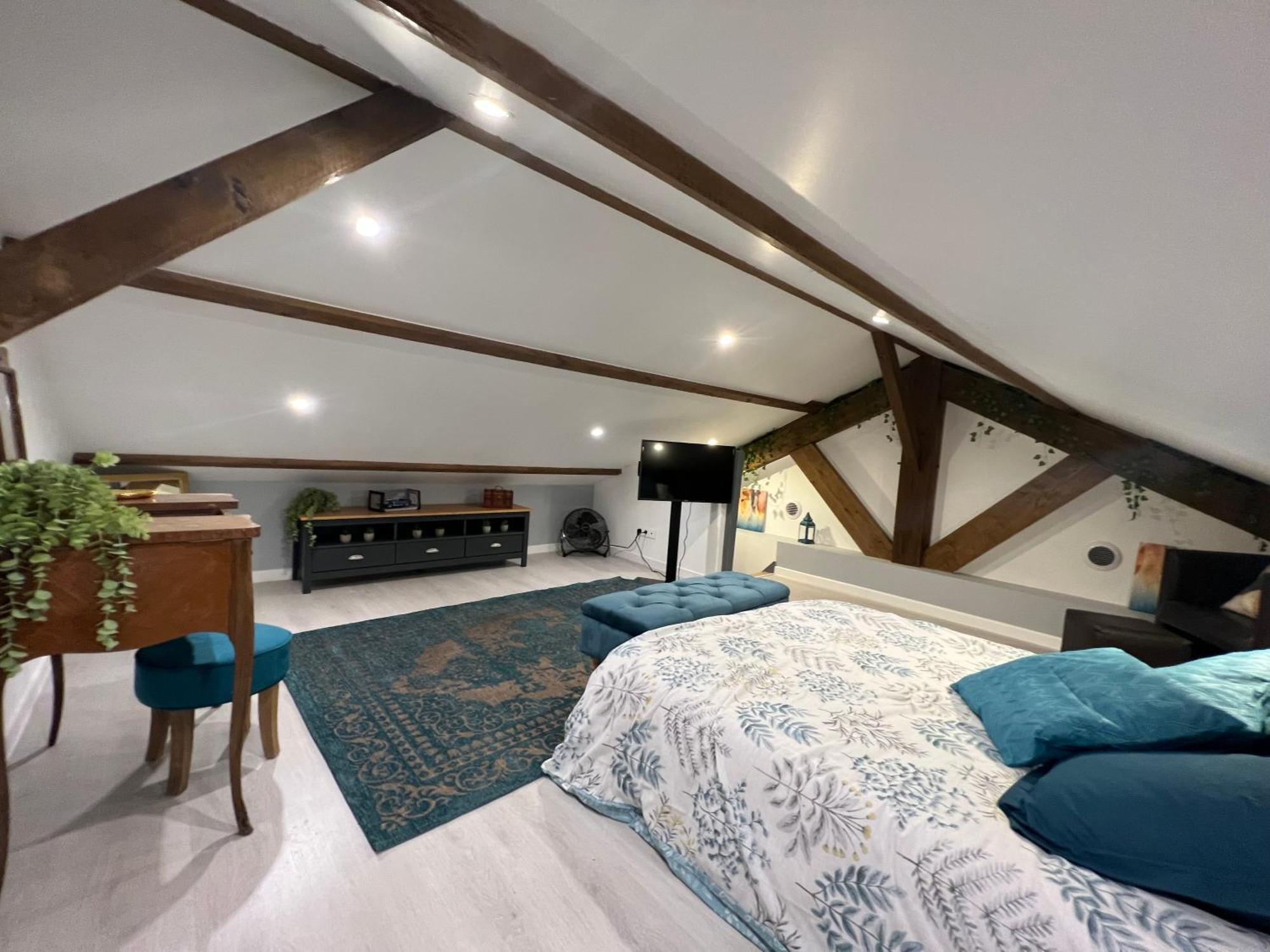 Duplex Au 2Eme Et De Notre Maison -Acces Au Jardin-Smart Tv-Streaming-Wifi Льо Ман Екстериор снимка